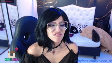khloee_sr  24-11-2021